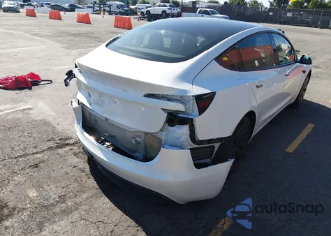 2024 Tesla Model 3 Long Range Dual Motor All-Wheel Drive/Rear-Wheel Drive z USA, uszkodzony, nr VIN 5YJ3E1EA0RF834774